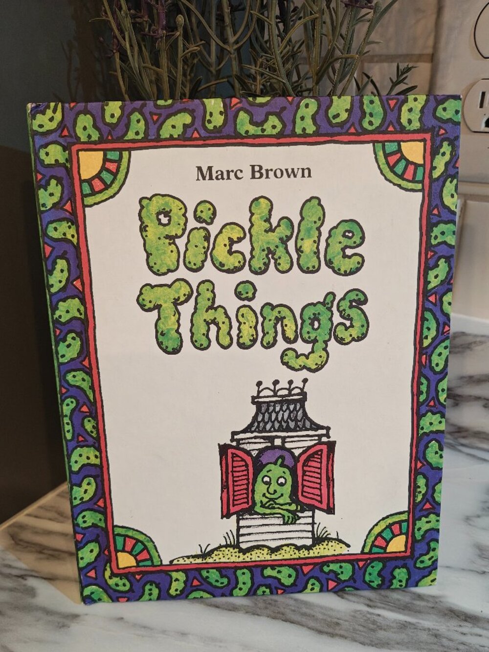 Vintage 1980 Pickle Things – Marc Brown Children's Picture Book Rare
